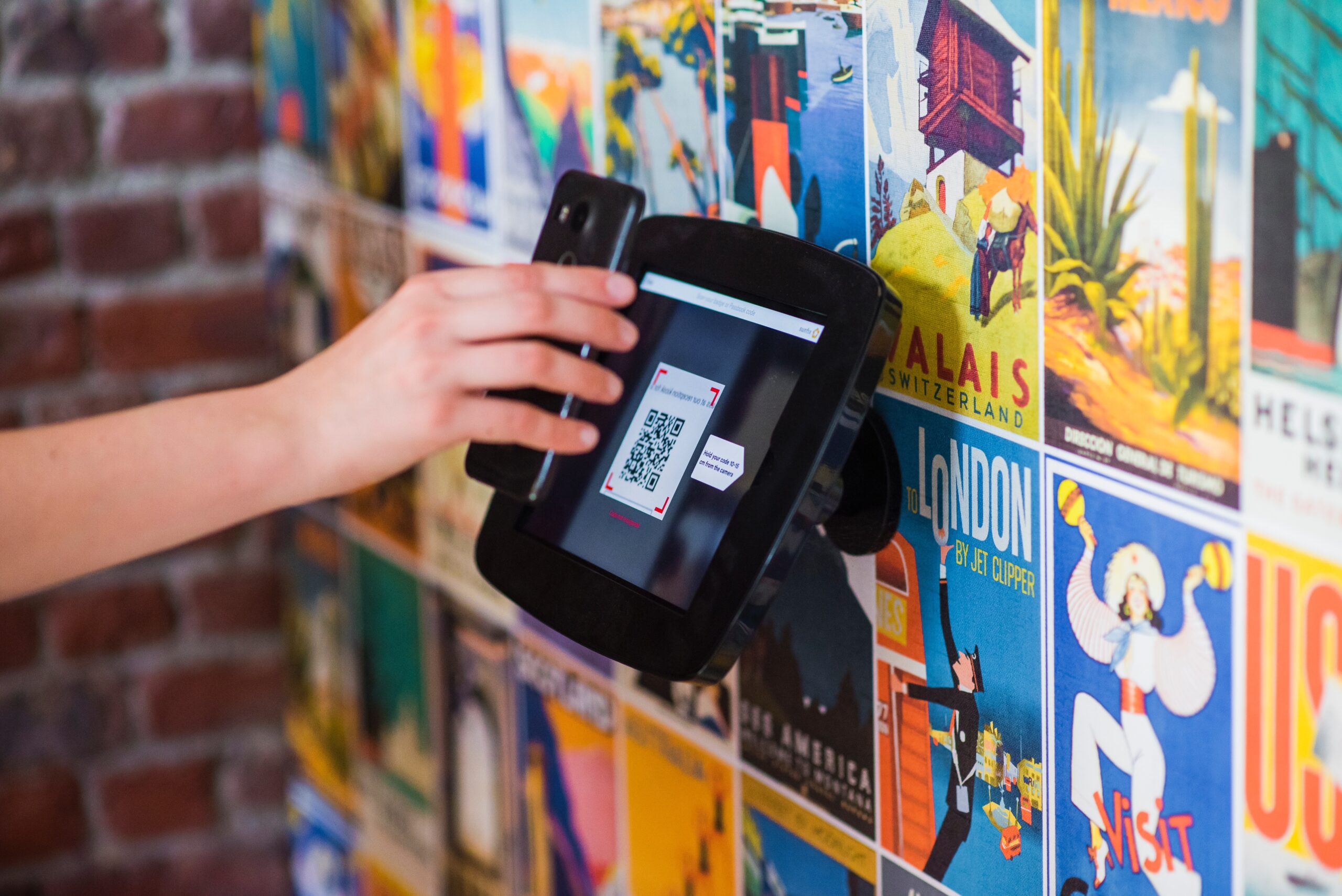 How to Use QR Codes to Grow Your Business in 2023